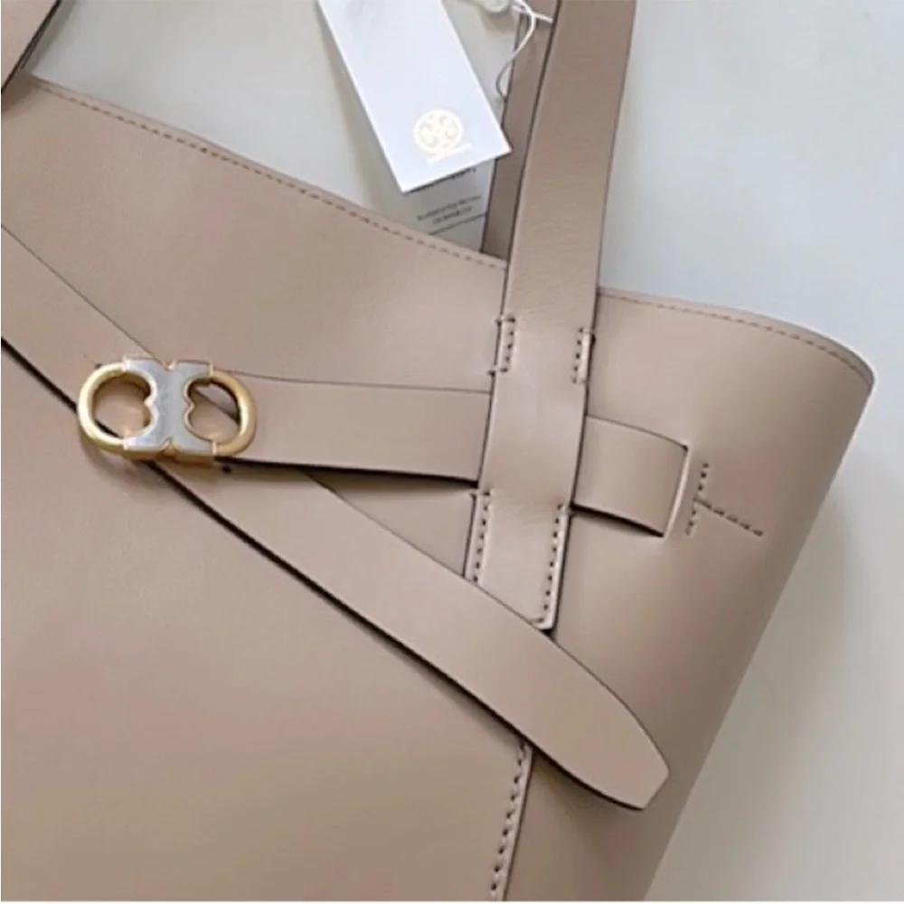 Tory Burch Gemini Leather Tote in Perfect Sand - Picture 3 of 15